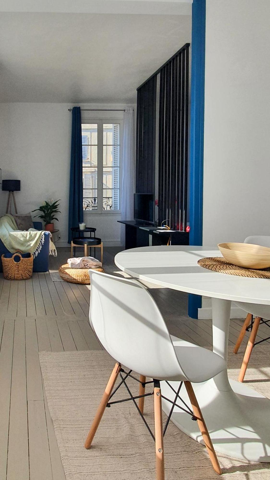 Charming Studio With View Of The Abbaye-Aux-Hommes Caen Phòng bức ảnh